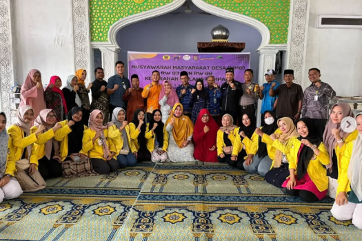 Penutupan KKN mahasiswi Prodi S1 Administrasi Rumah Sakit Universitas Awal Bros di Kelurahan Sialang Rampai kec. Kulim